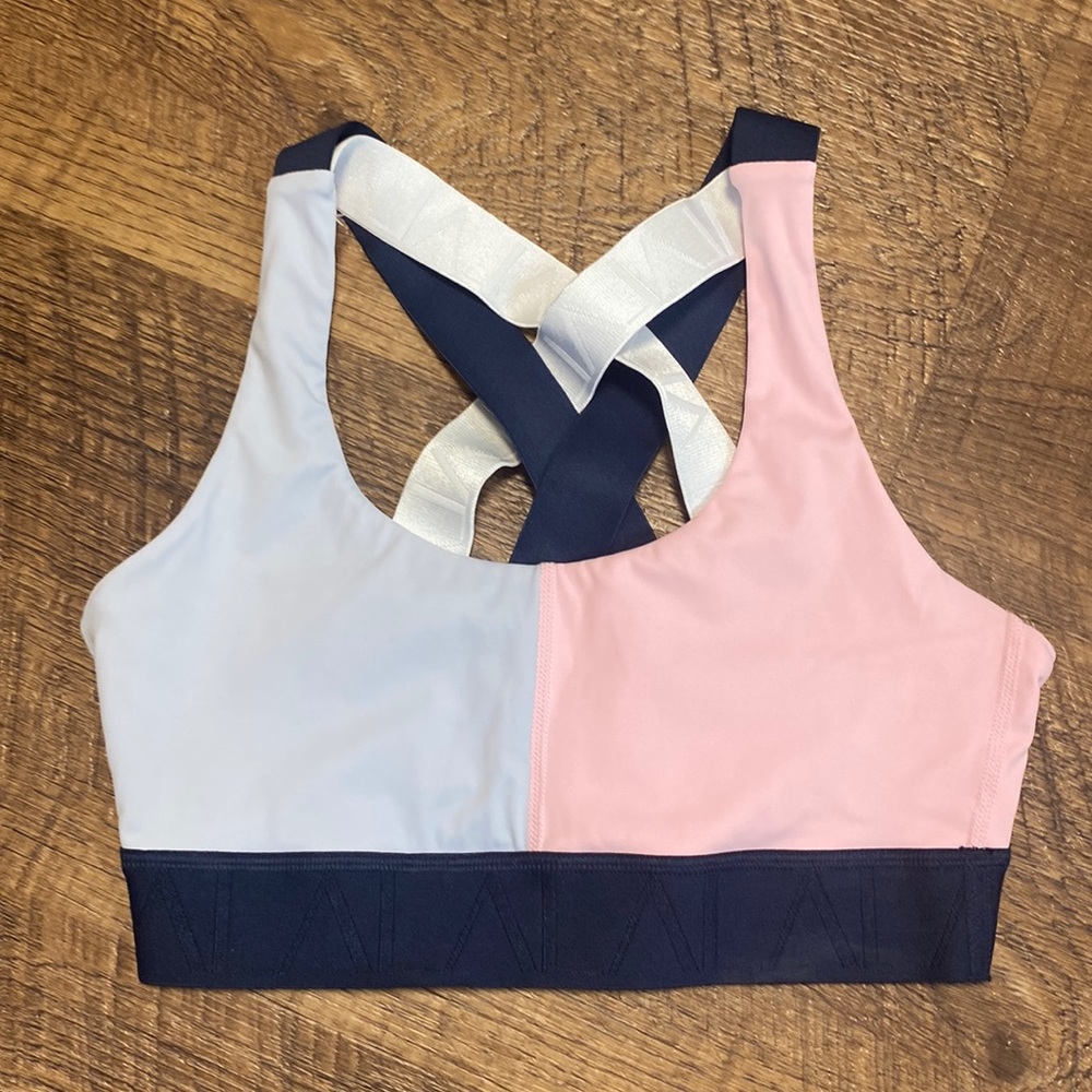 Sports bra